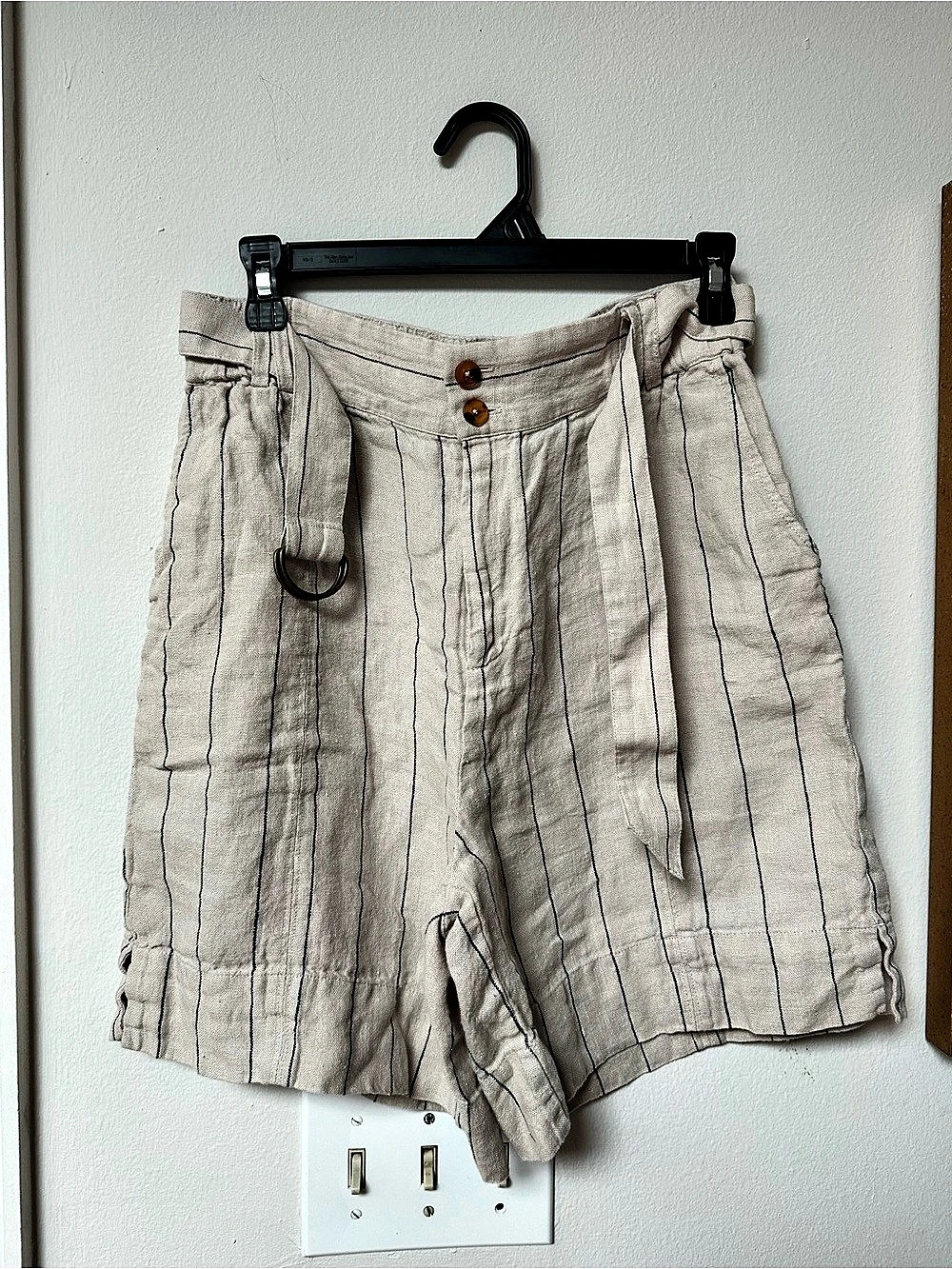 Soft Surroundings 100% Linen Pinstripe Paperbag Shorts Size S